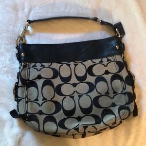 Authentic Coach Shoulder bag